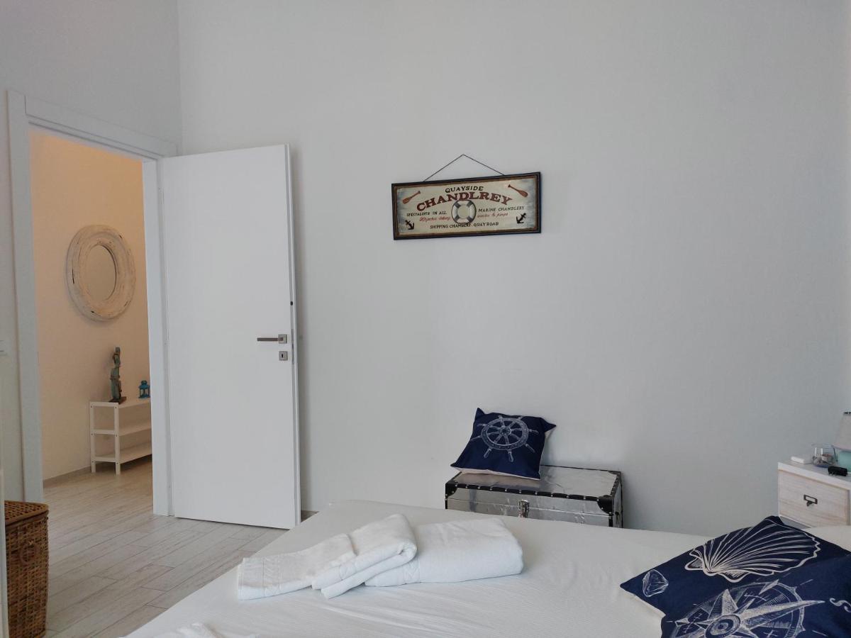 Una Finestra Sul Mare Home 1 Bergeggi Exterior photo