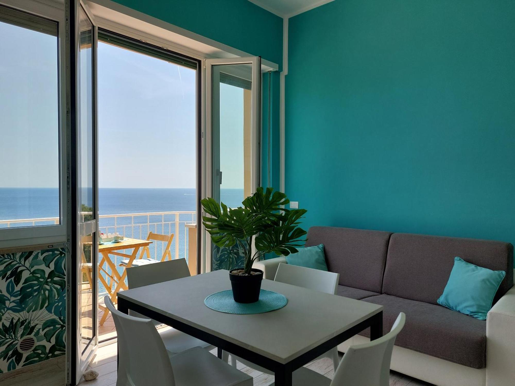 Una Finestra Sul Mare Home 1 Bergeggi Exterior photo